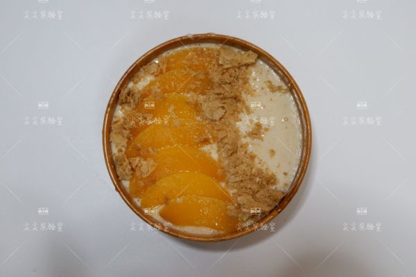黄桃奇亚籽早餐碗