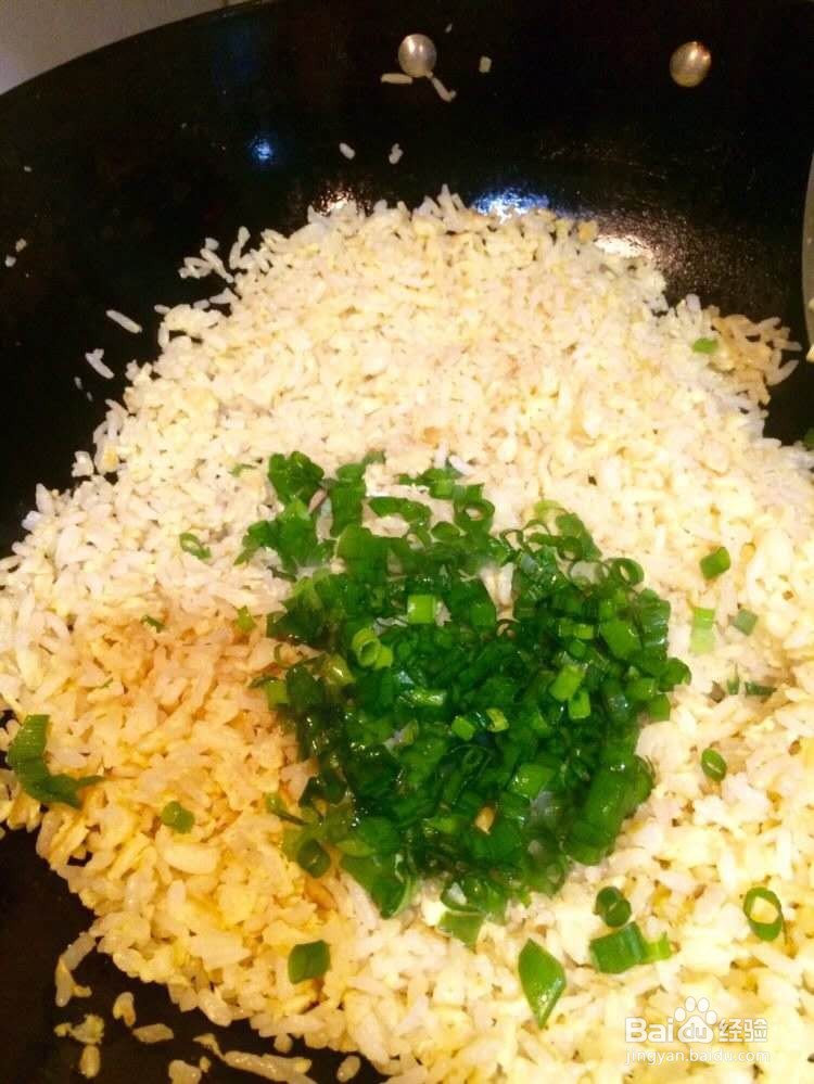 炒米饭怎么粒粒分开