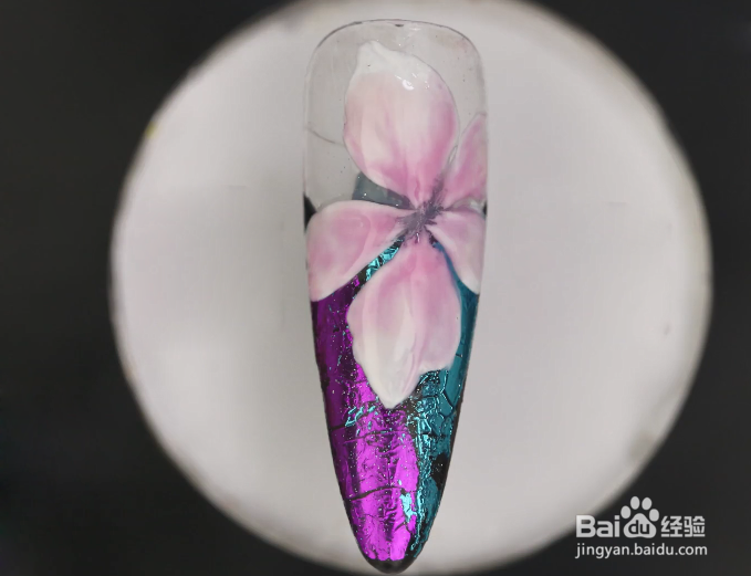 怎样做法式花卉美甲？