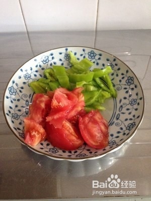 养生食补鱼香茄子的做法