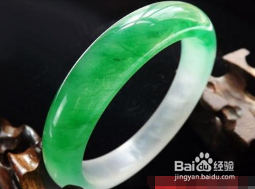 翡翠镯子什么样的最好