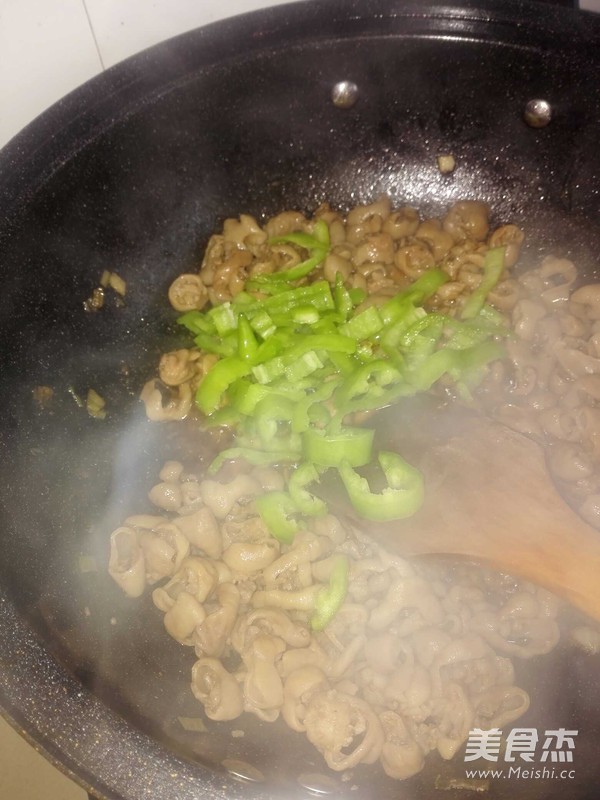 炒肥肠的家常做法