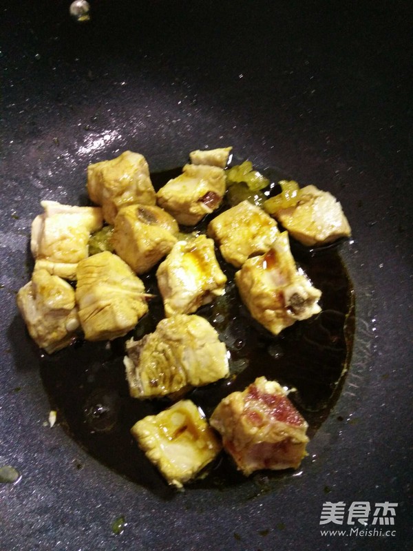 红烧排骨的做法