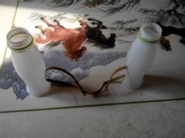 学前班手工：[1]双线拉力器