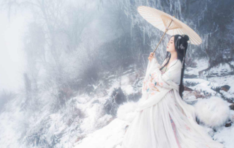 今朝若是同淋雪 此生也算共白头下一句是什么