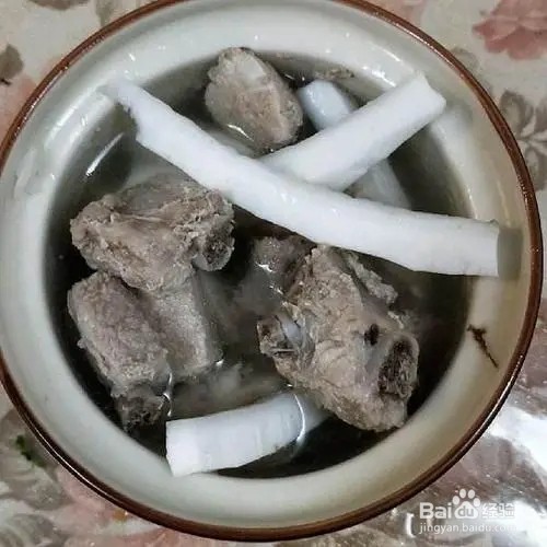 椰子肉炖排骨