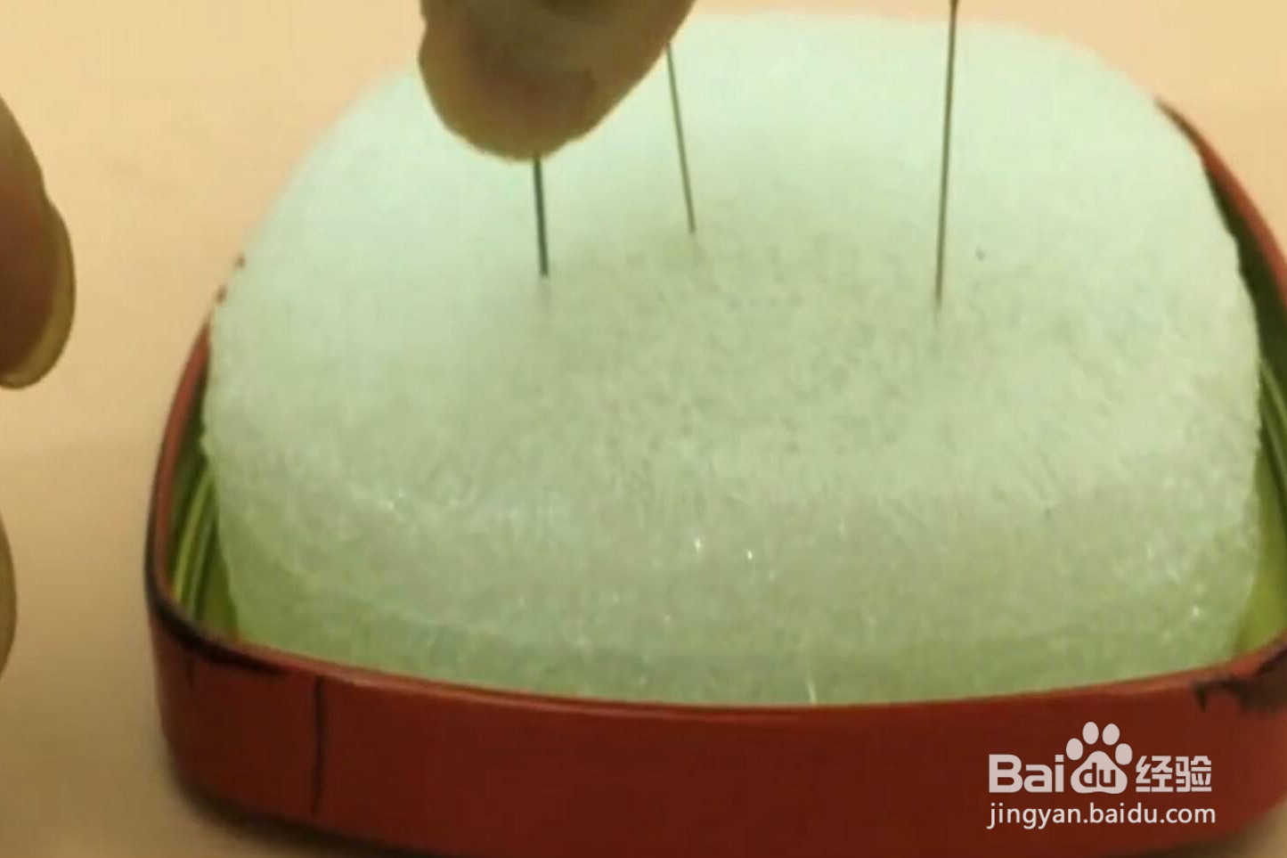 如何妙用铁皮茶叶盒？