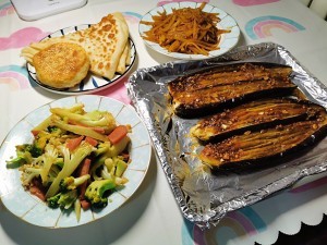 健康养生佳品烤茄子的做法