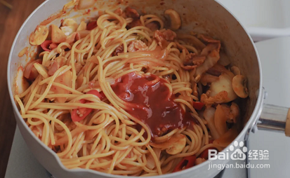泡菜辣炒意大利面