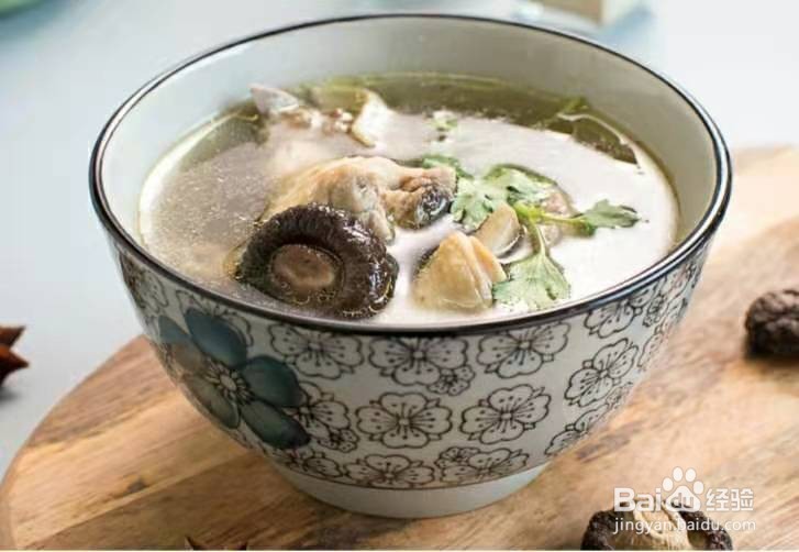 暖心暖胃，香菇鸡汤