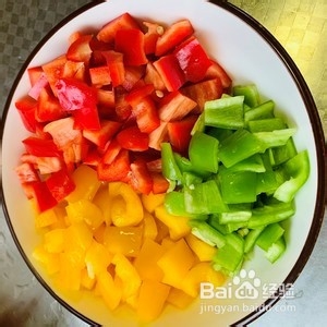 彩椒炒肉（柿子椒炒肉）