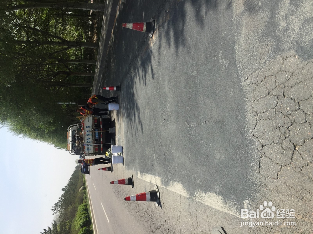 沥青路面龟裂如何修复