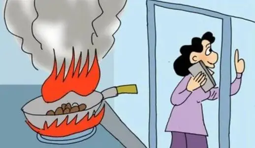 厨房着火之后屋里为什么有一股味道