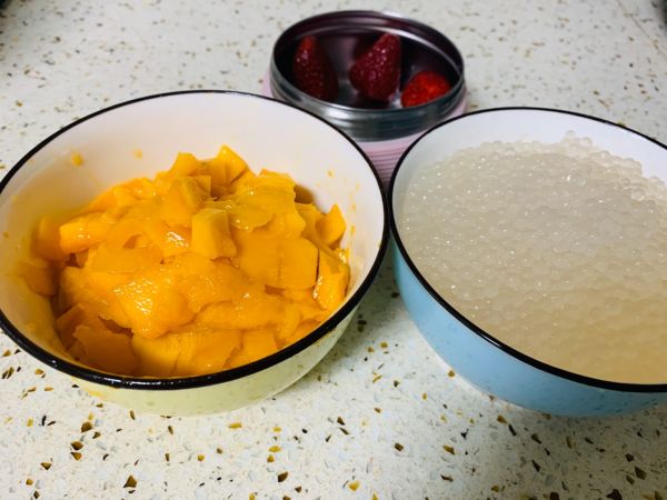 芒果红豆西米露