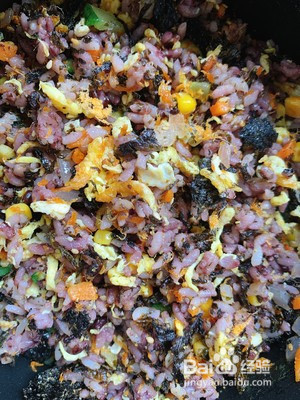 肉松海苔饭团的做法