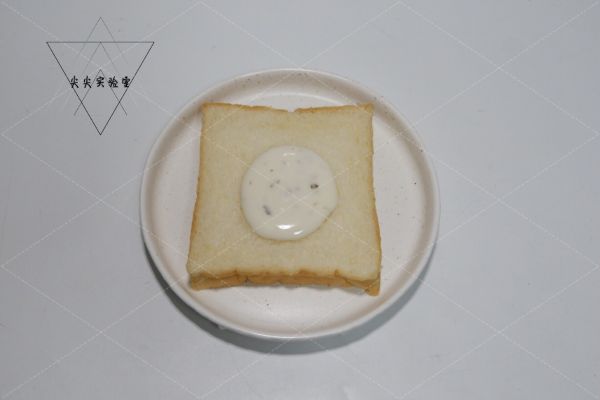 猕猴桃乳酪三明治