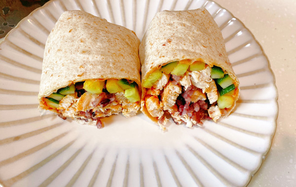 韩式辣酱鸡肉卷