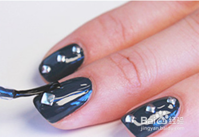 贴钻美甲教程