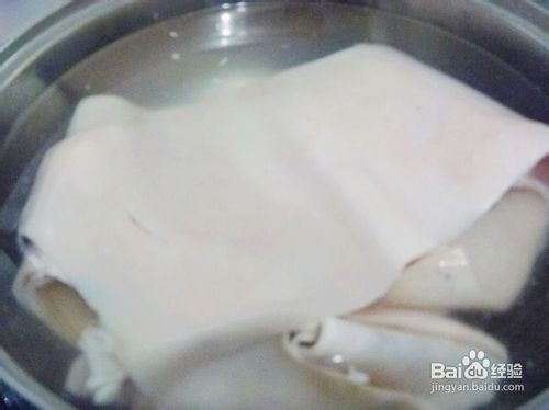 留住记忆中的年菜---花样肉皮吃法【橘香杂豆肉皮冻】