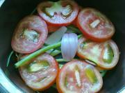 怎样自制蒜香鸡翅煲