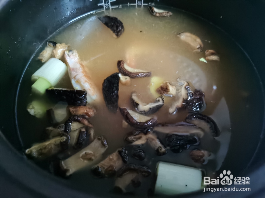 小白也能做懒人大虾香菇小米粥
