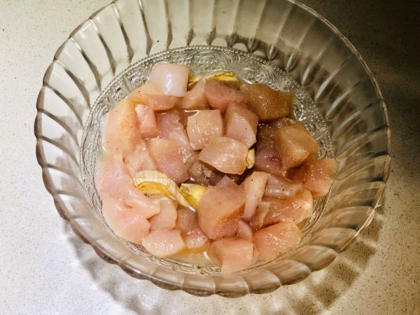 秘制咖喱鸡肉饭