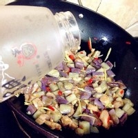 家常菜：茄子烧鸡丁