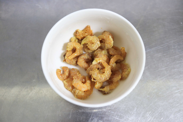 排骨海米萝卜汤