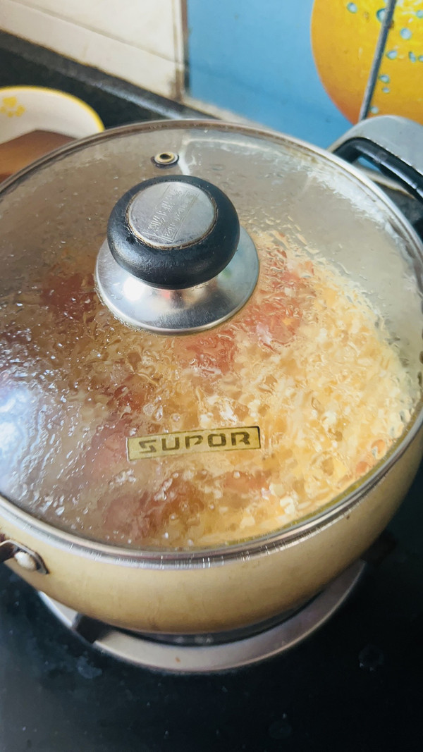 西红柿金针菇汤