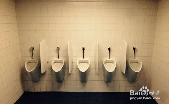 一喝水就内急和喝水不上厕所的人,哪个更健康?