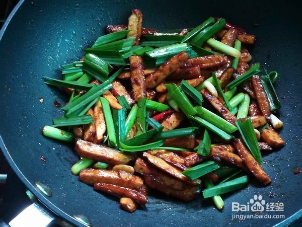 椒香蒜苗香干的做法