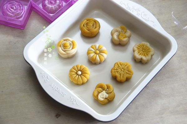 和果子板栗蓉桃山