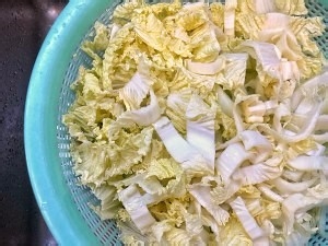 怎么自制咸蛋黄炒竹筒白菜