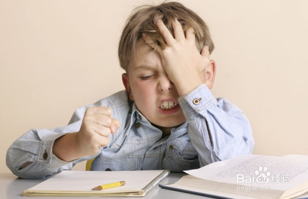 如何解决孩子写作业慢的问题