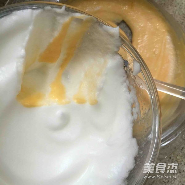 核桃蔓越莓纸杯蛋糕
