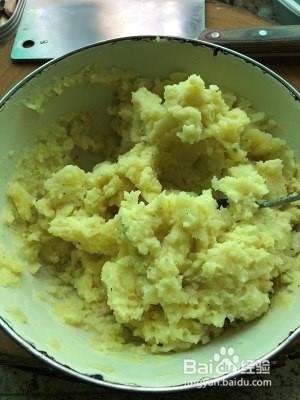 秘制肉山土豆泥