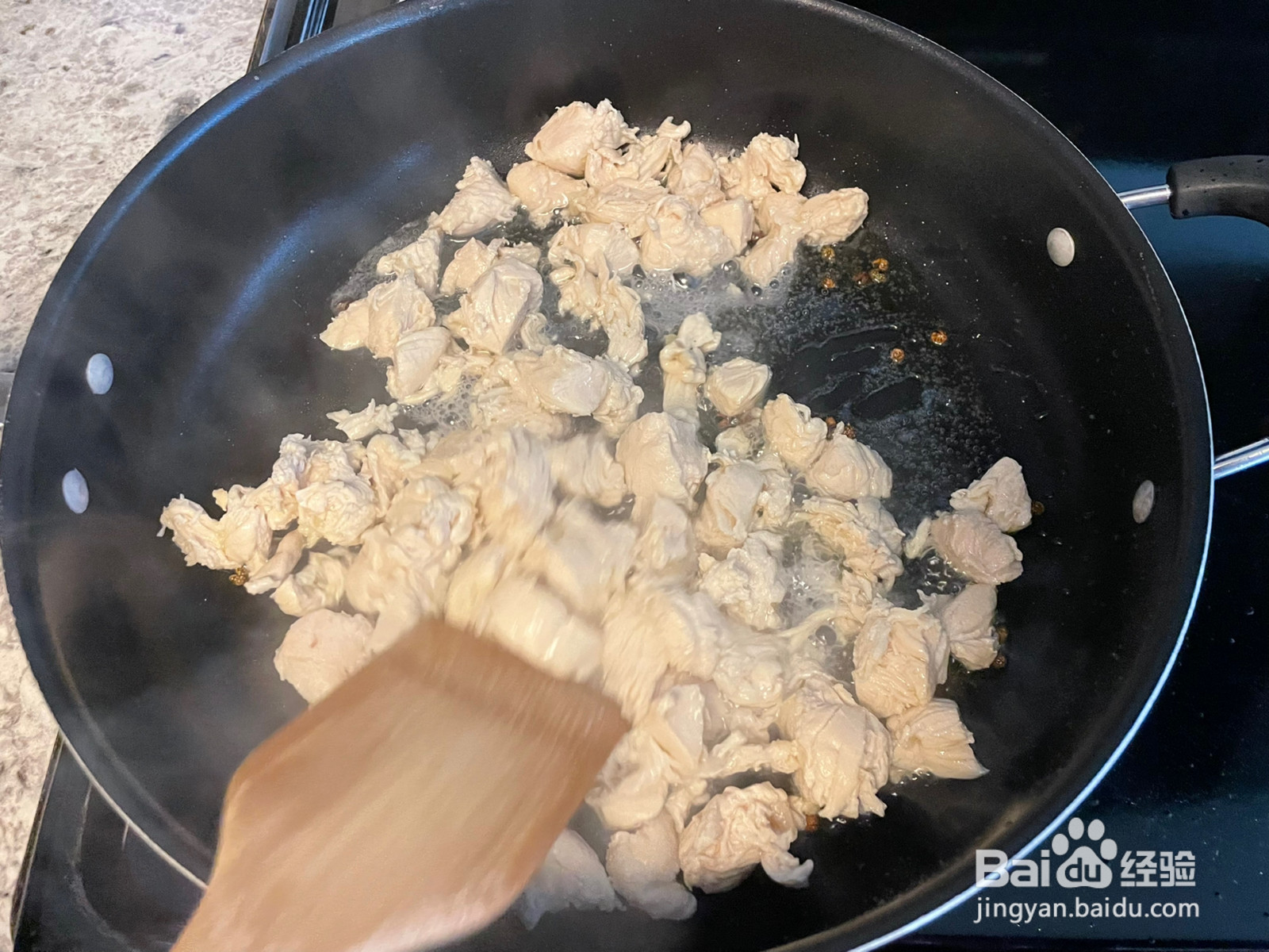 蘑菇烧鸡日常厨房的做法
