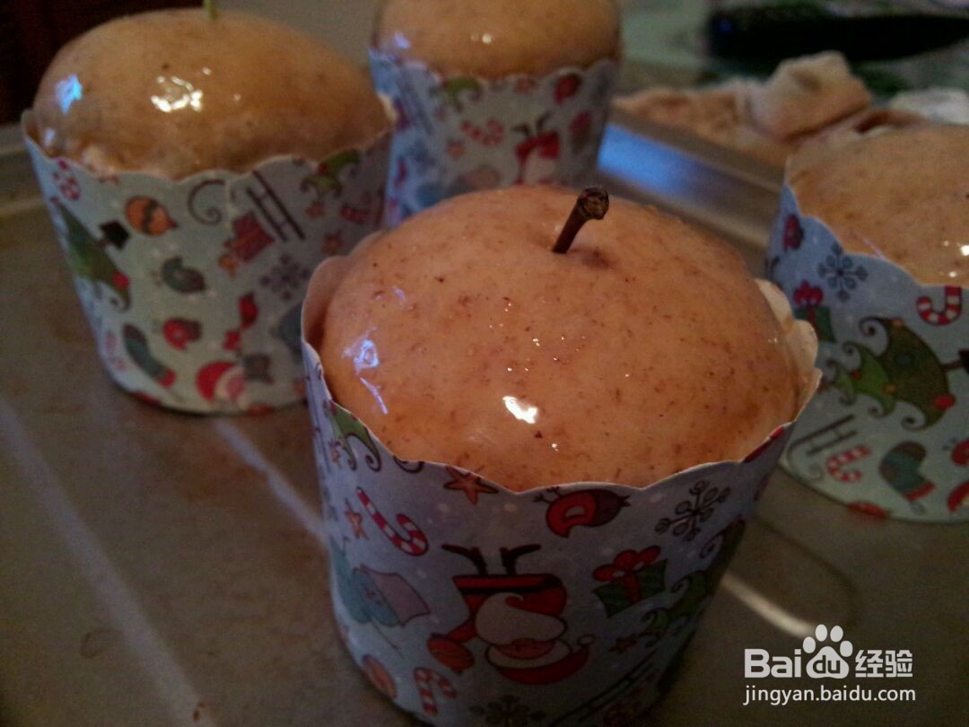 肉桂苹果面包杯的做法