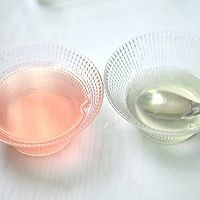 怎么做水蜜桃鸡尾酒布丁