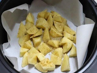 空气炸土豆怎么做