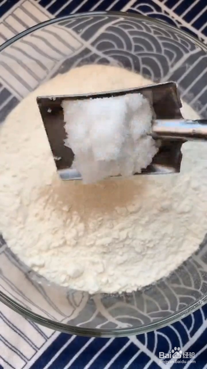 如何自制美味好吃的奶油小馒头