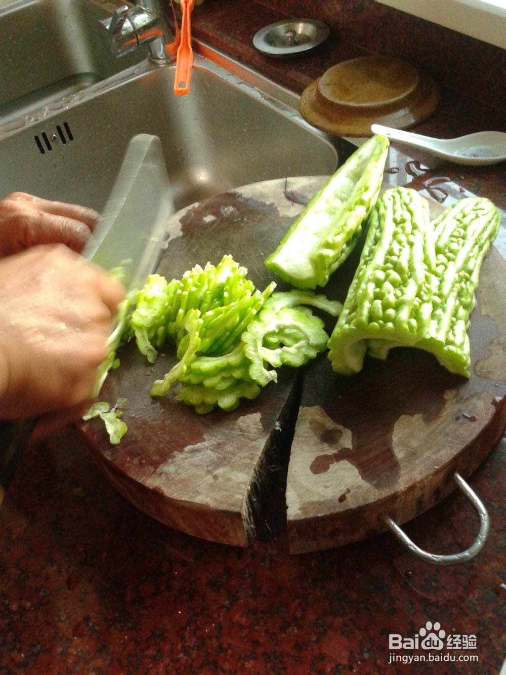 美味的苦瓜炒鸡蛋