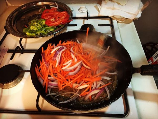 黑椒牛肉意大利面