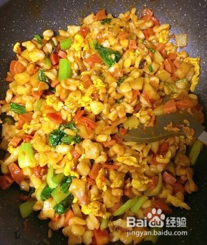 鸡蛋炒麻食.