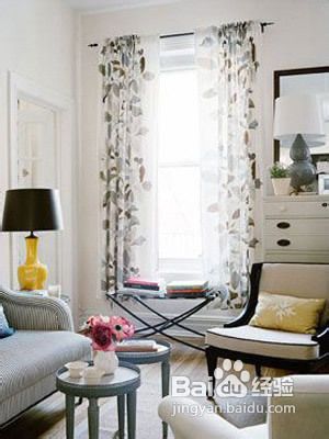 巧手装扮让卧室呈现出户外的美景