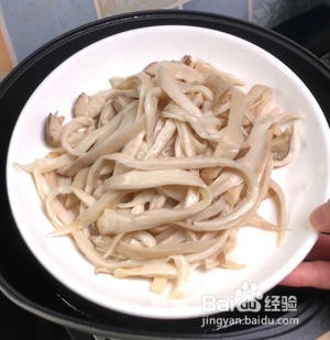 超级好吃的手撕凉拌杏鲍菇怎么做