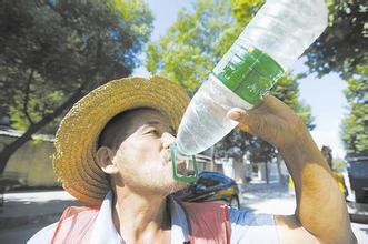 夏季防中暑及中暑后治疗常识