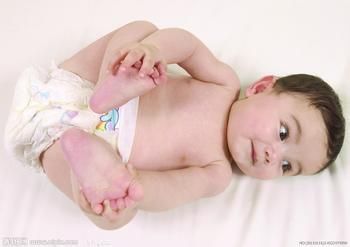 生活中要怎样帮助遗尿症的孩子