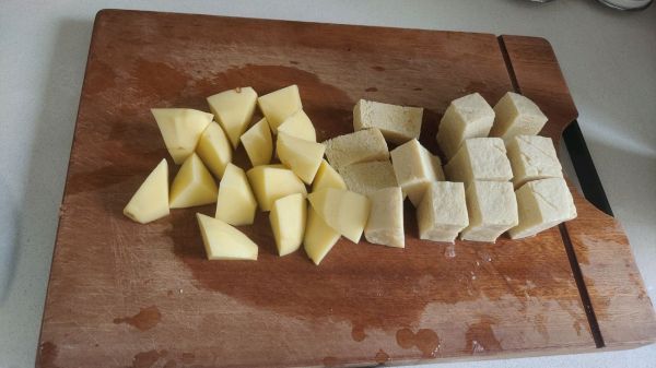 猪肉排骨烩酸菜