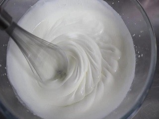 巧克力脆皮奶油盒子蛋糕怎么做？